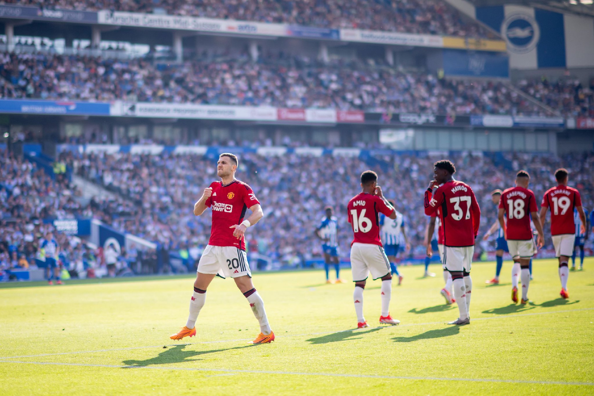 巩固其在德 巩固其在德